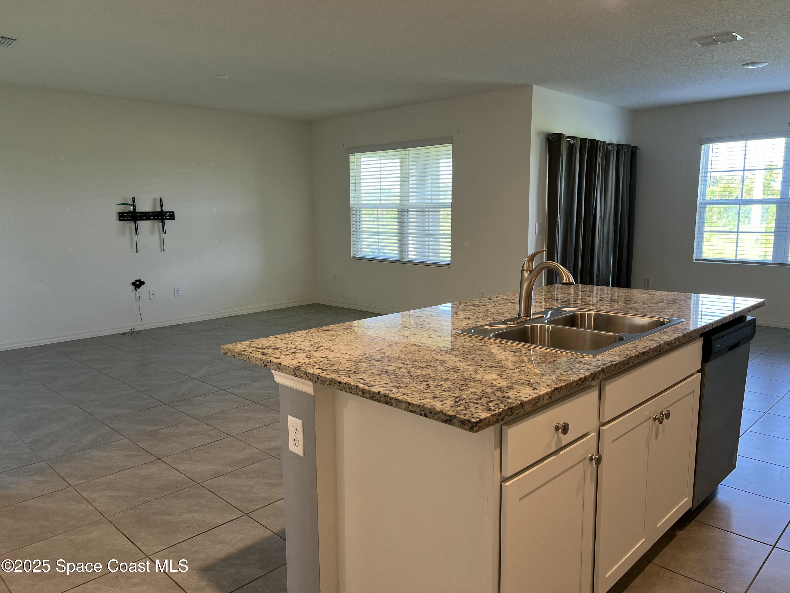 1371 Mcfarland Drive