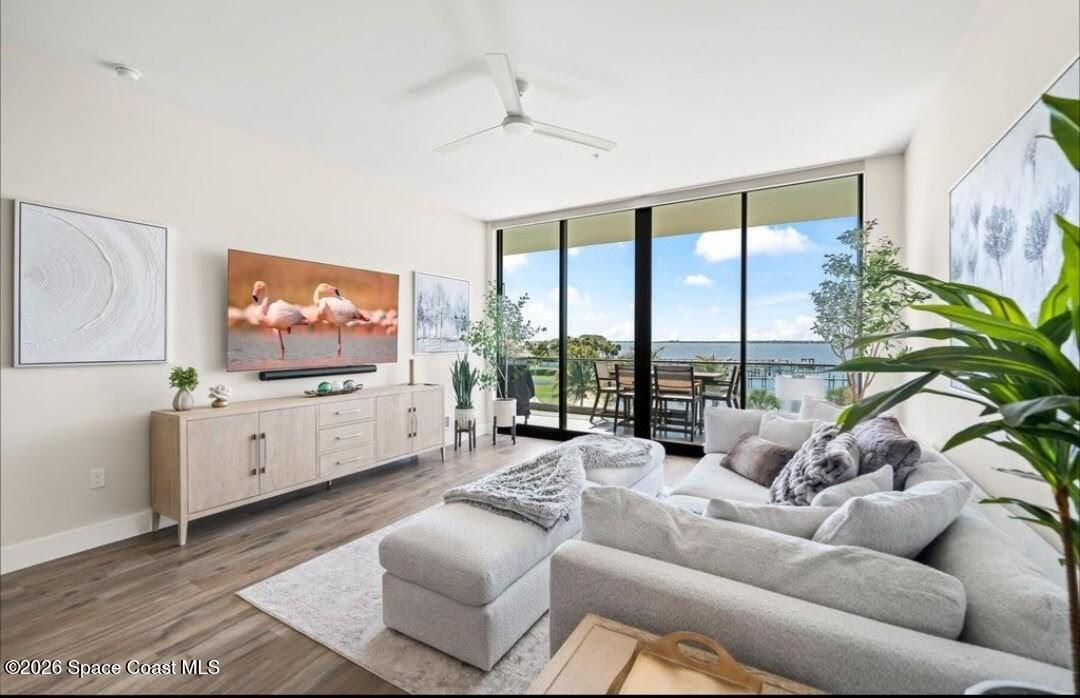 225 Strand Drive 307