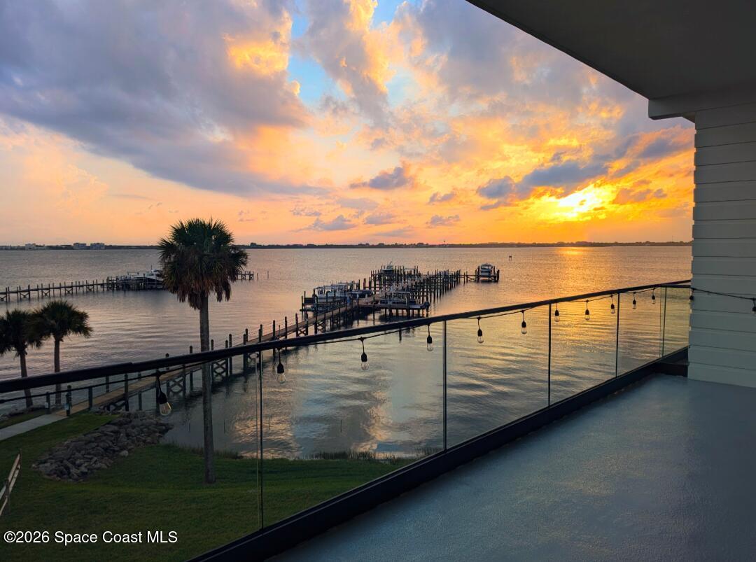 225 Strand Drive 307