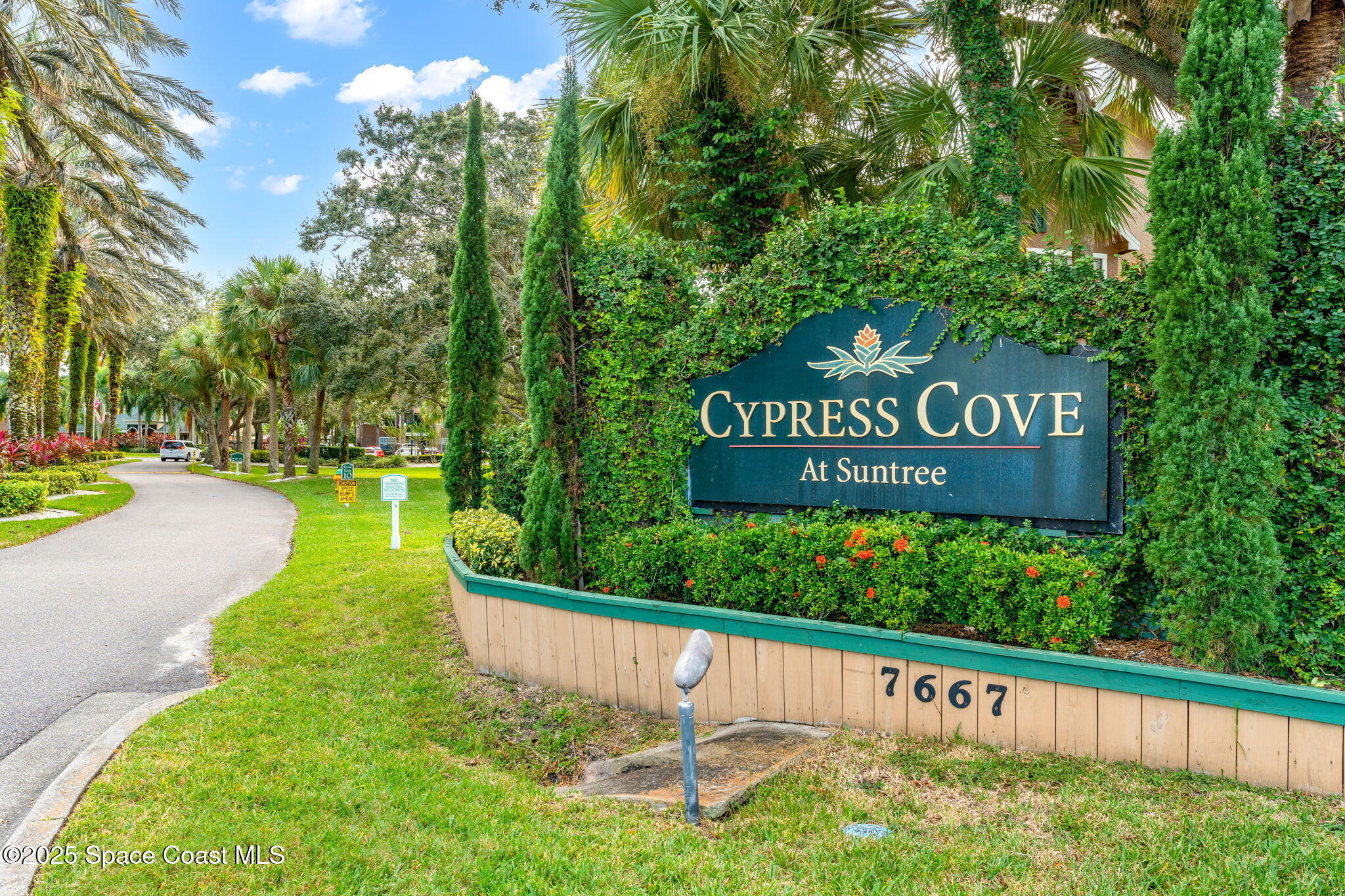 7667 N Wickham Road 712