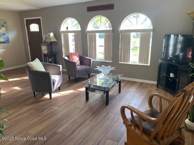3463 Saddle Brook Drive