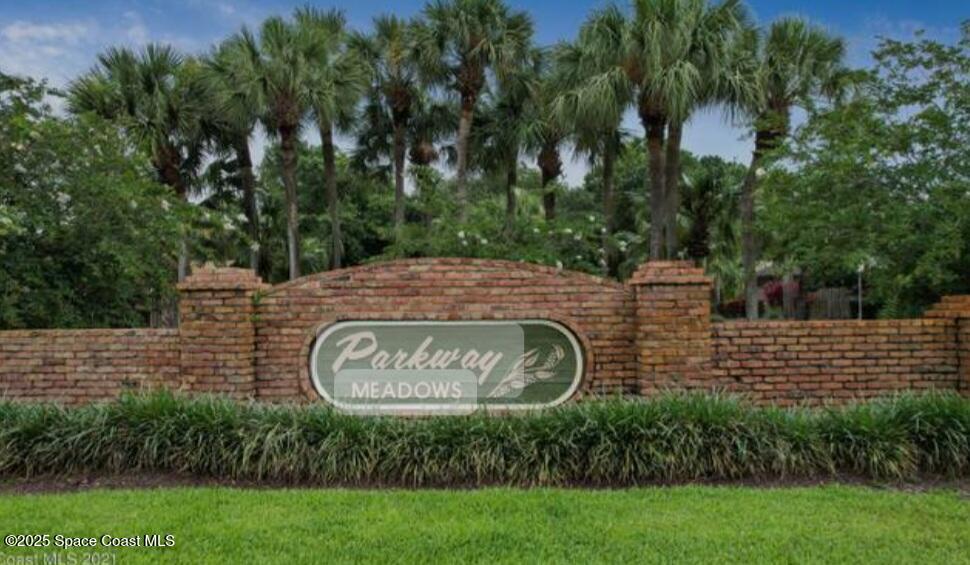3463 Saddle Brook Drive