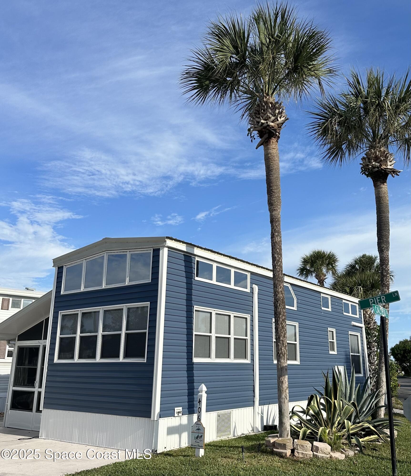 406 Pier Lane