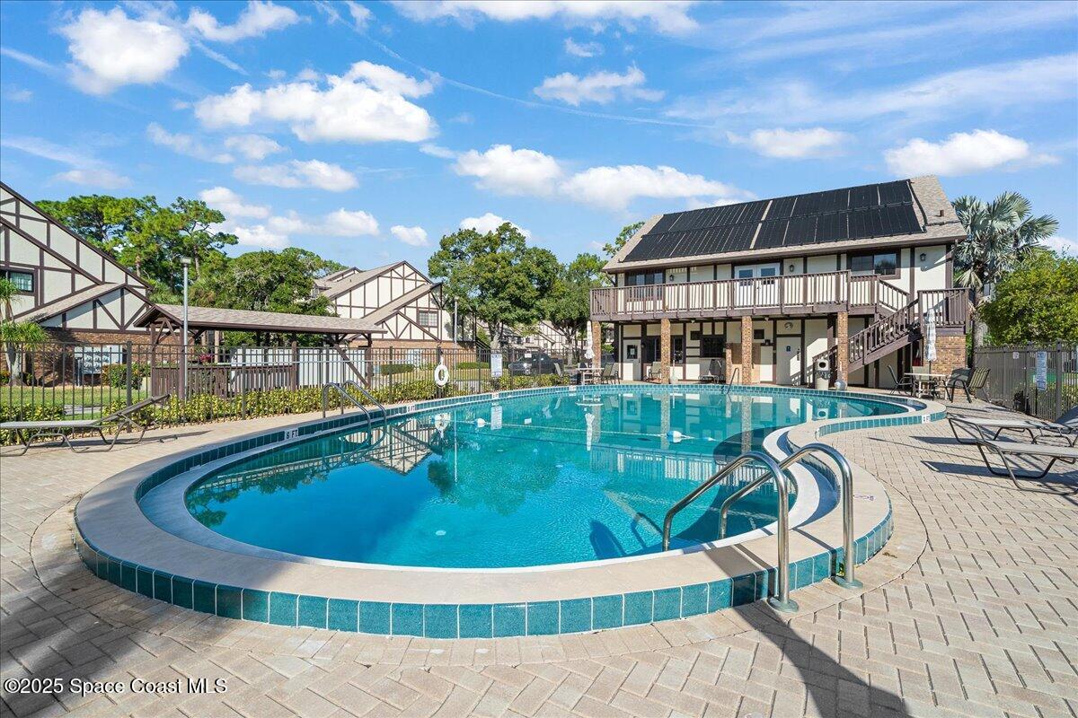 707 Greenwood Manor Circle