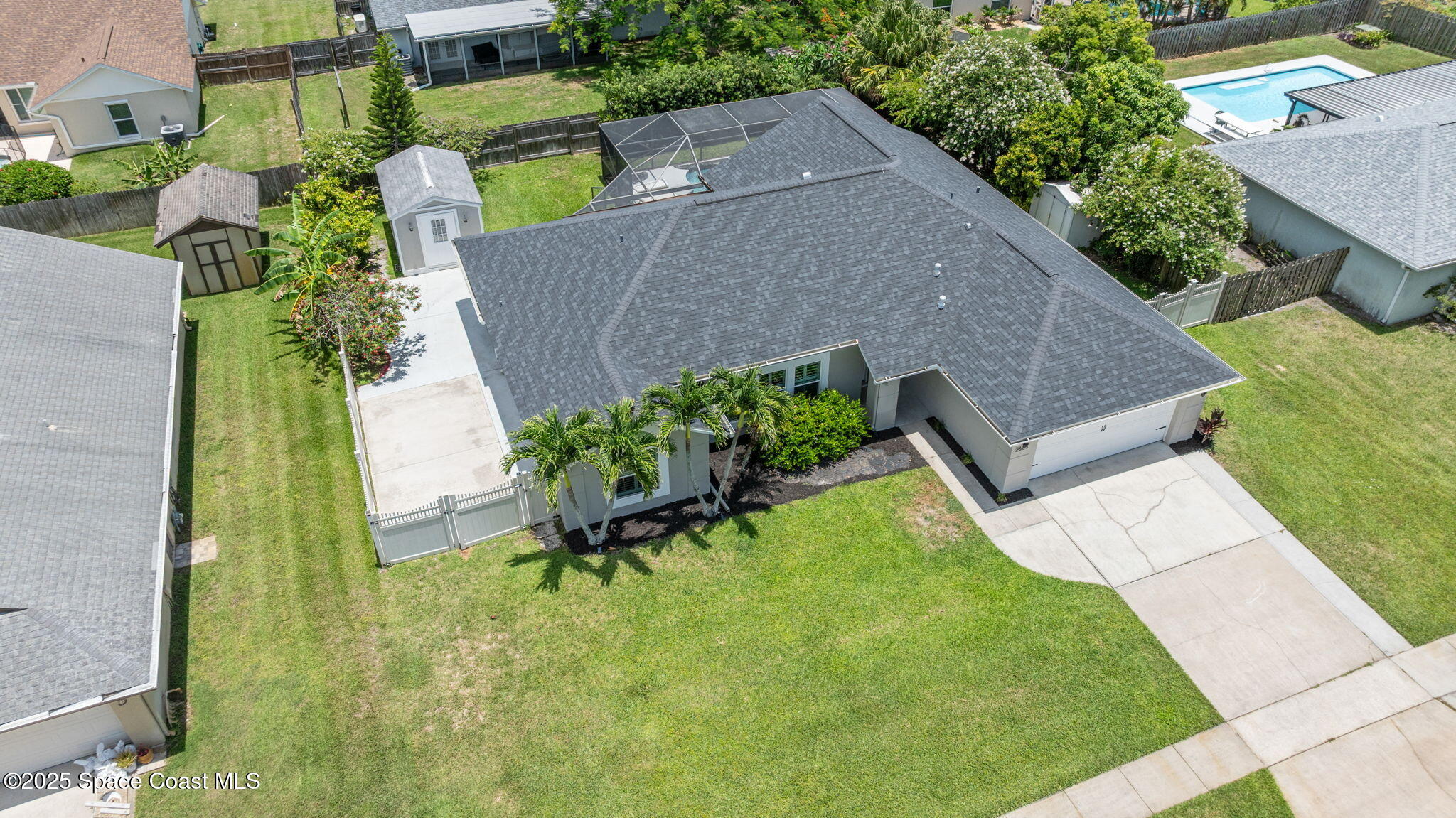 2683 Majestic Avenue