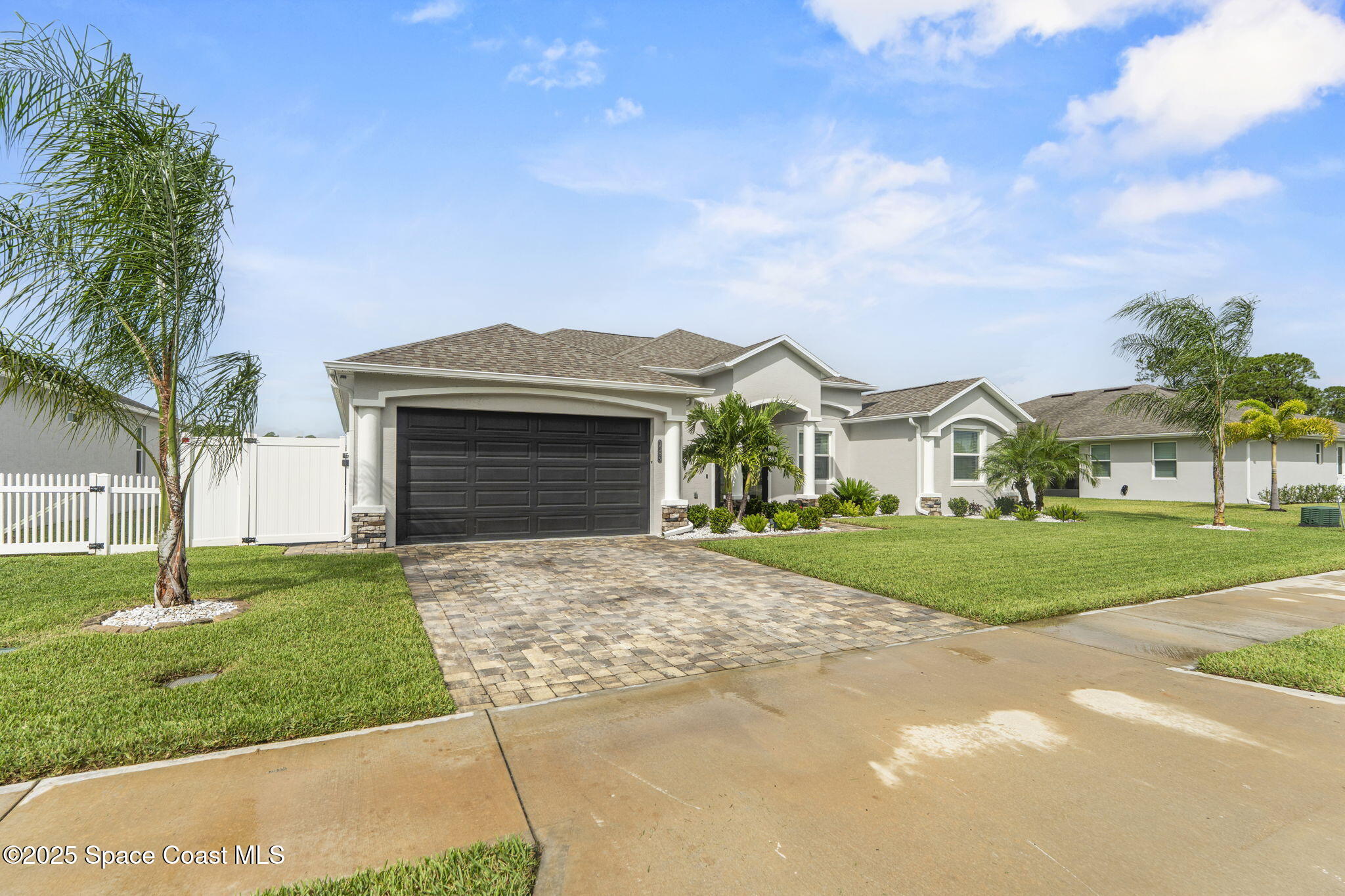 1085 SW Captiva Island Circle SW