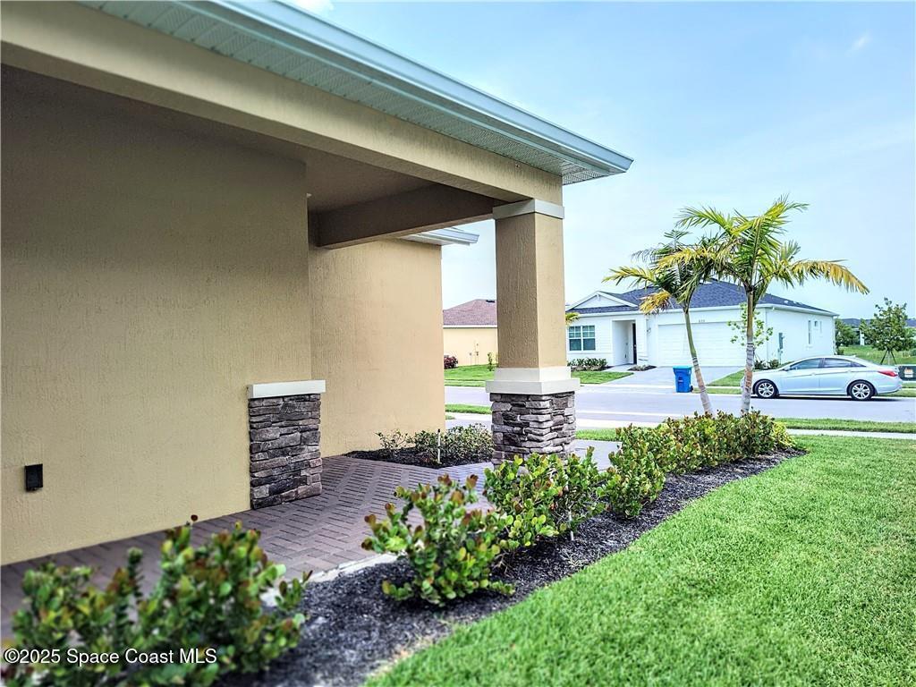 834 Antibes Court