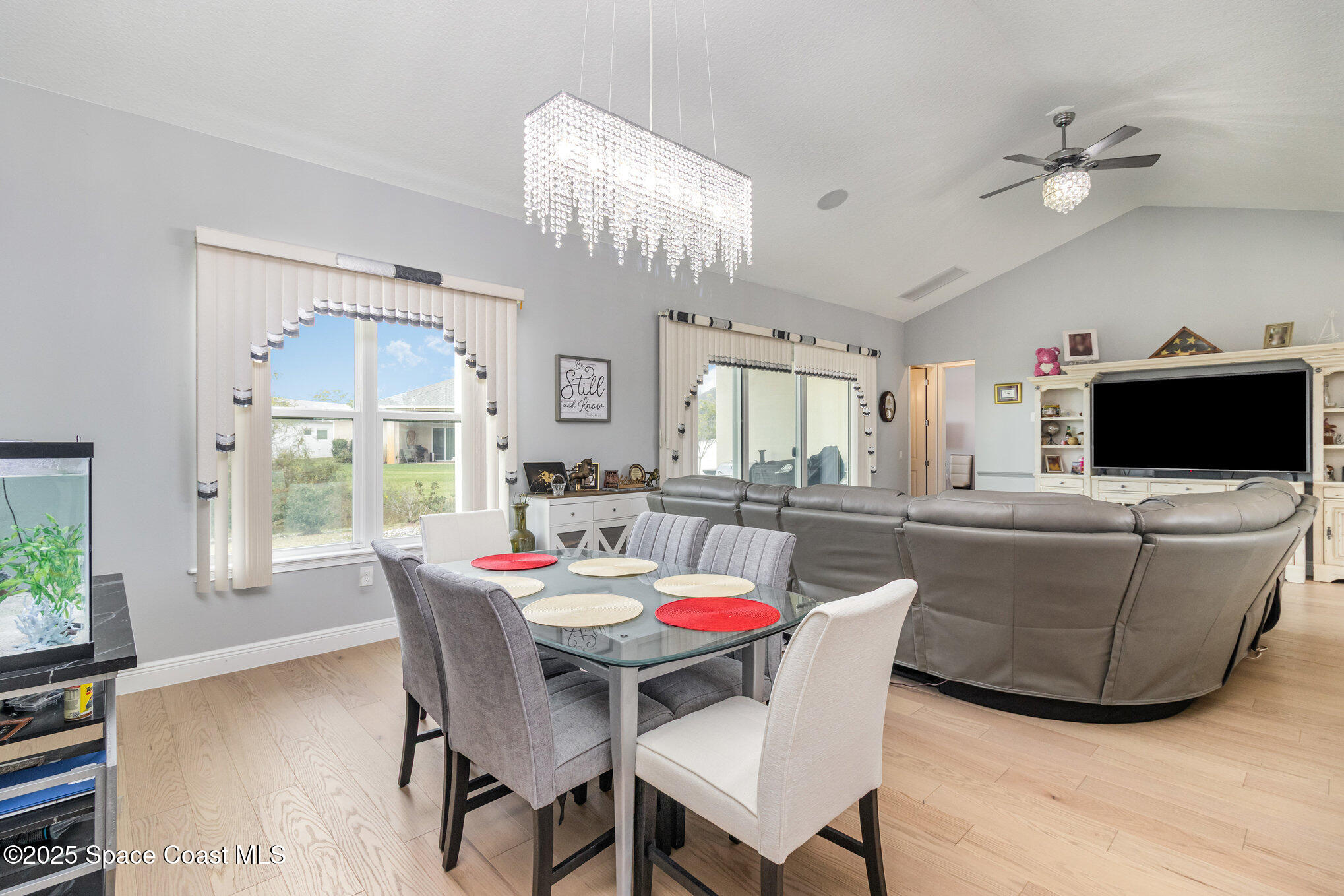 1923 Crossbill Drive