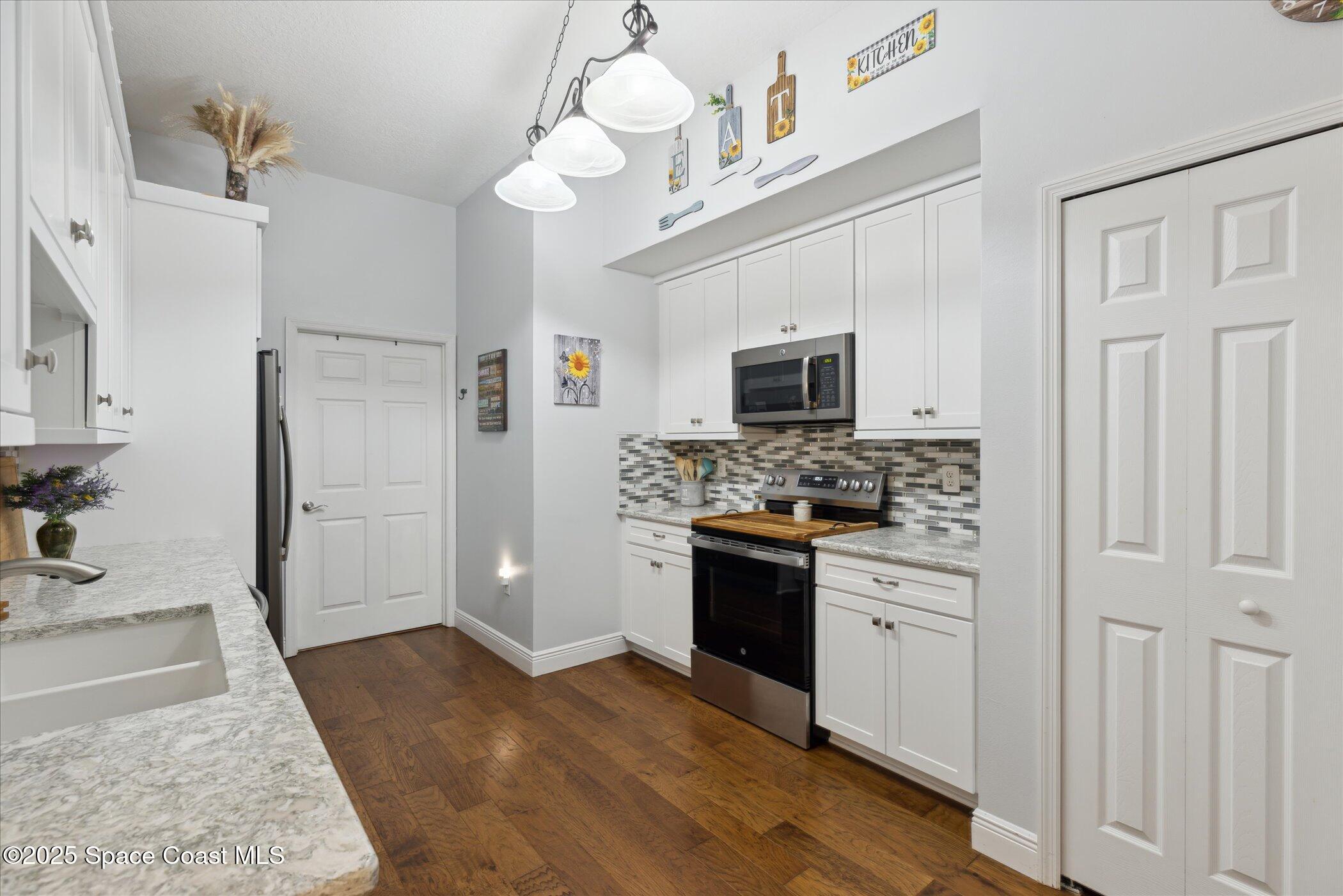 4107 Meander Place 104