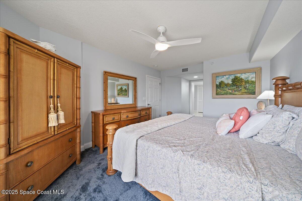 752 Bayside Dr 401 & 402