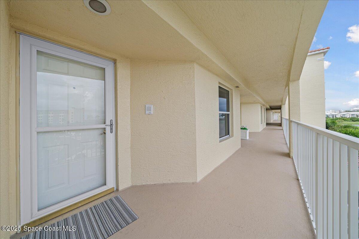 752 Bayside Dr 401 & 402