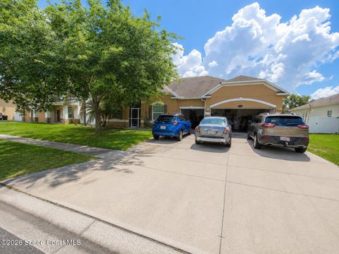 Property photo of 557 L M Davey Lane, Titusville, FL 32780