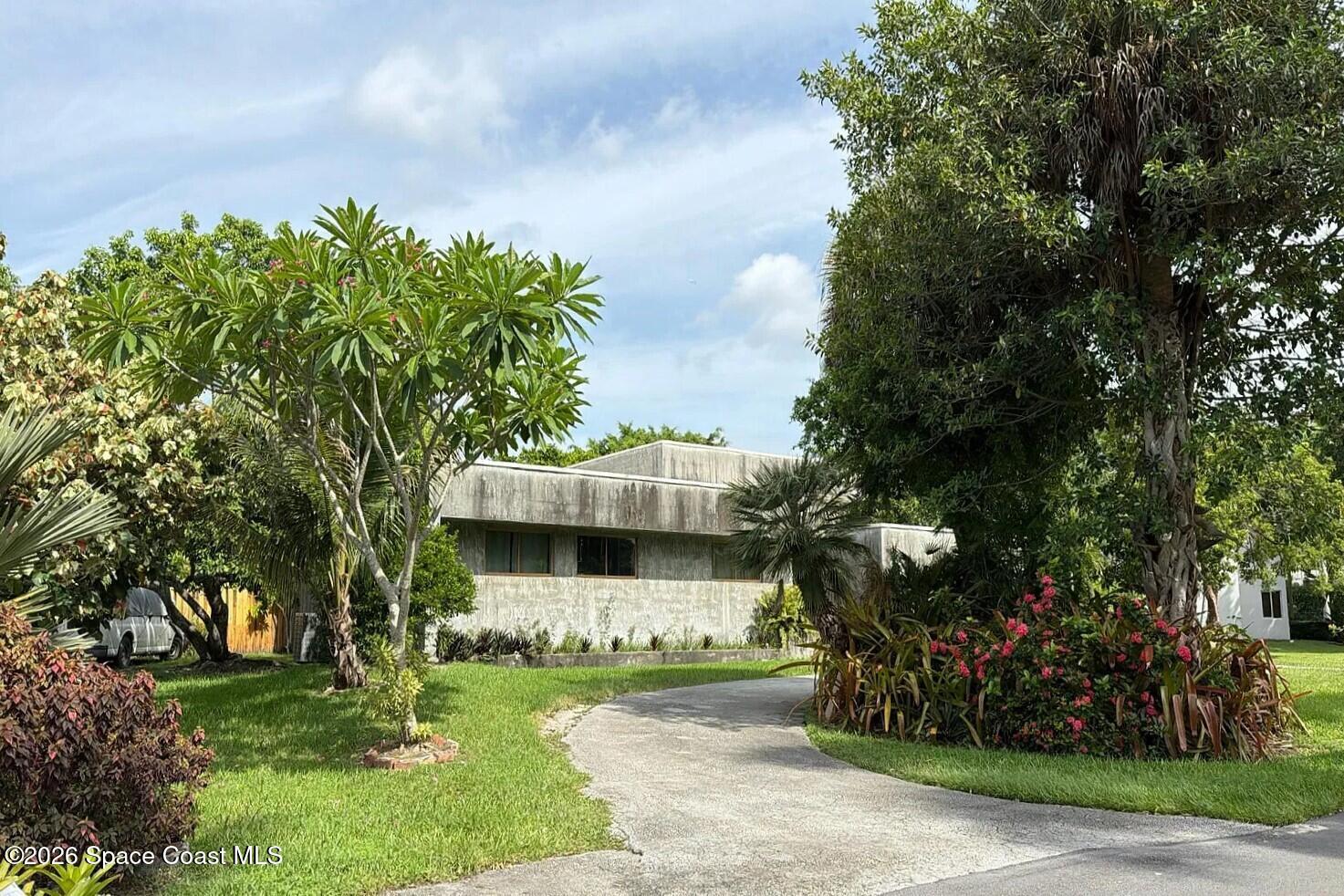 13050 N Calusa Club Drive