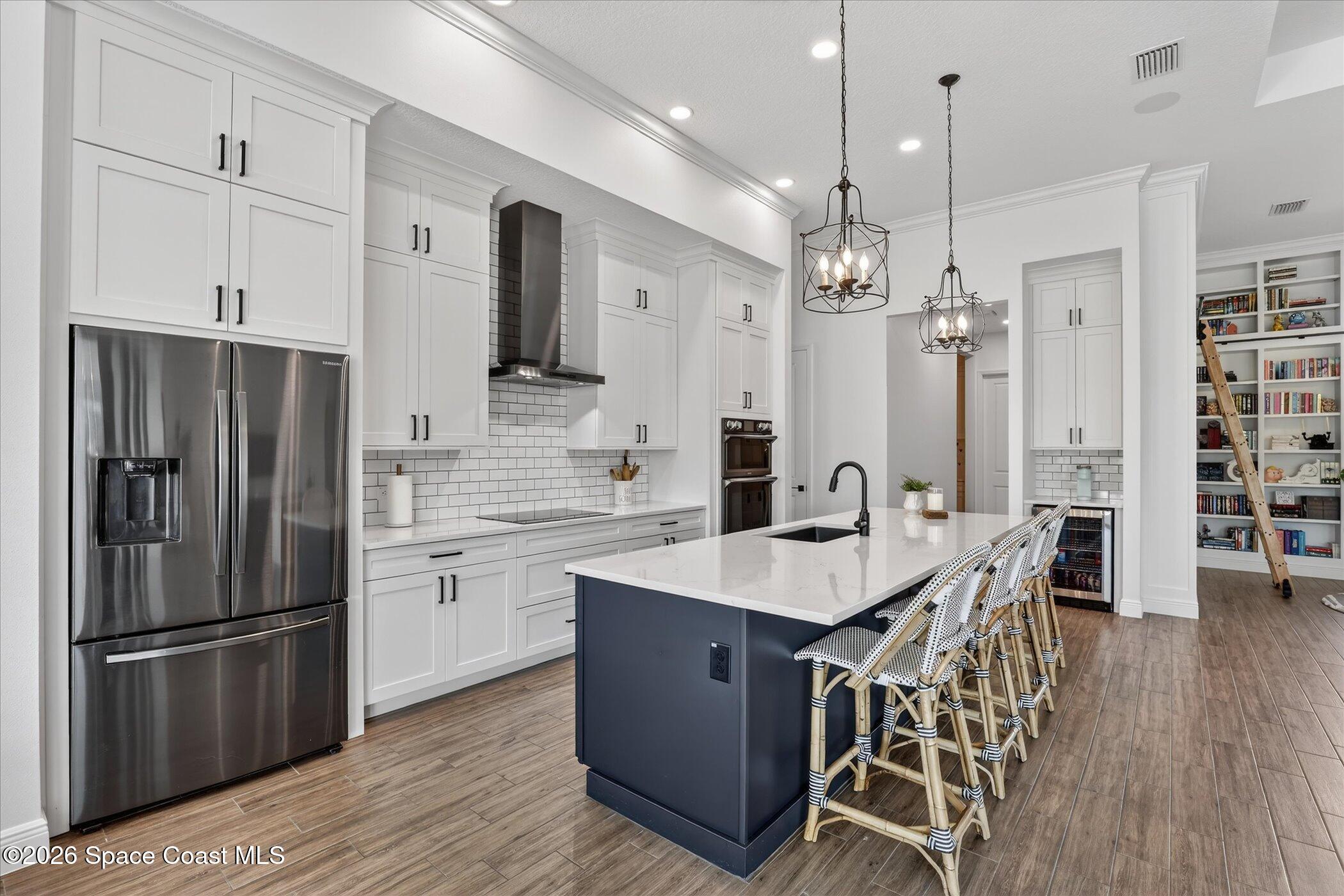 4195 Domain Court