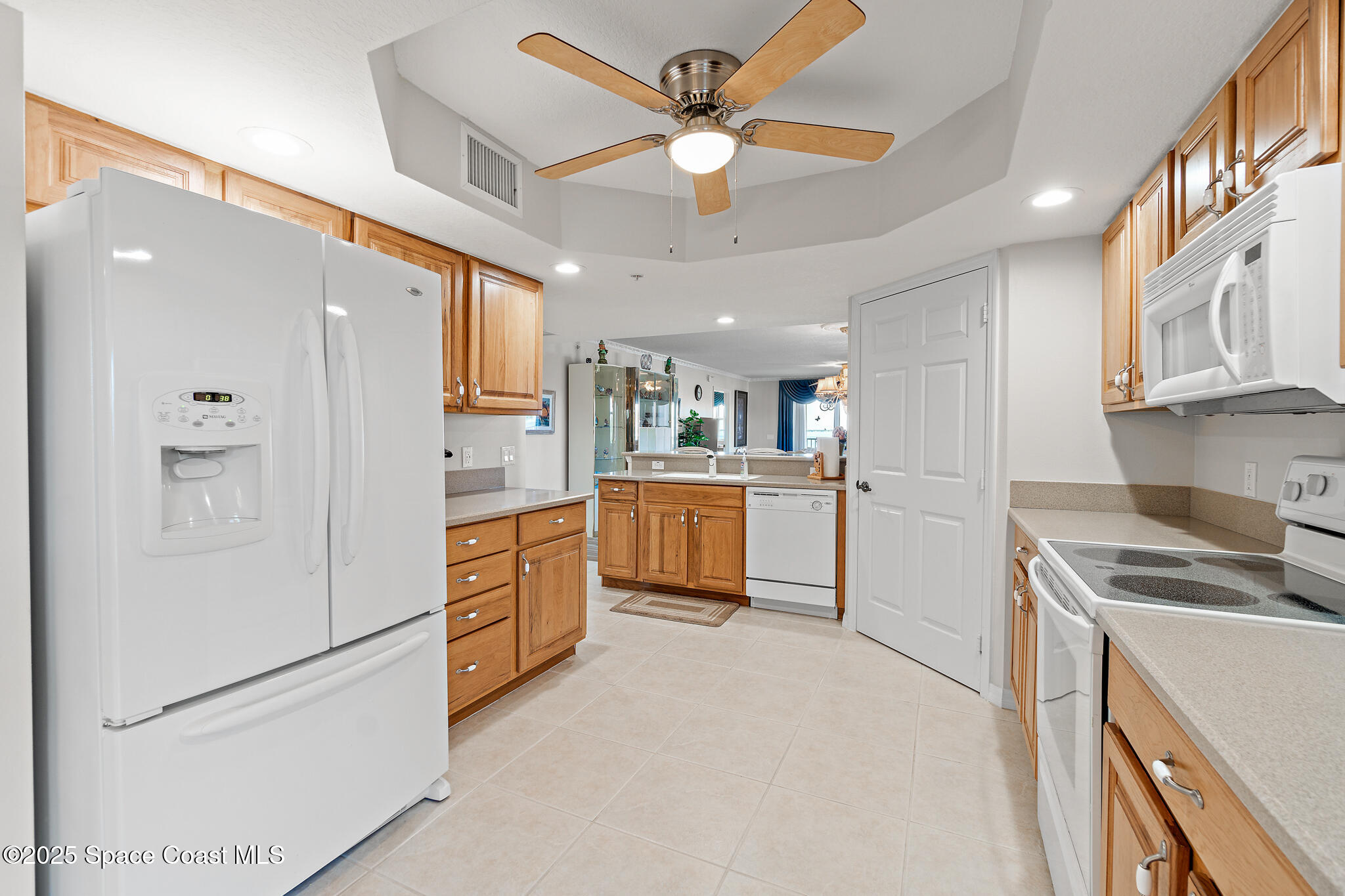 7128 Marbella Court 404