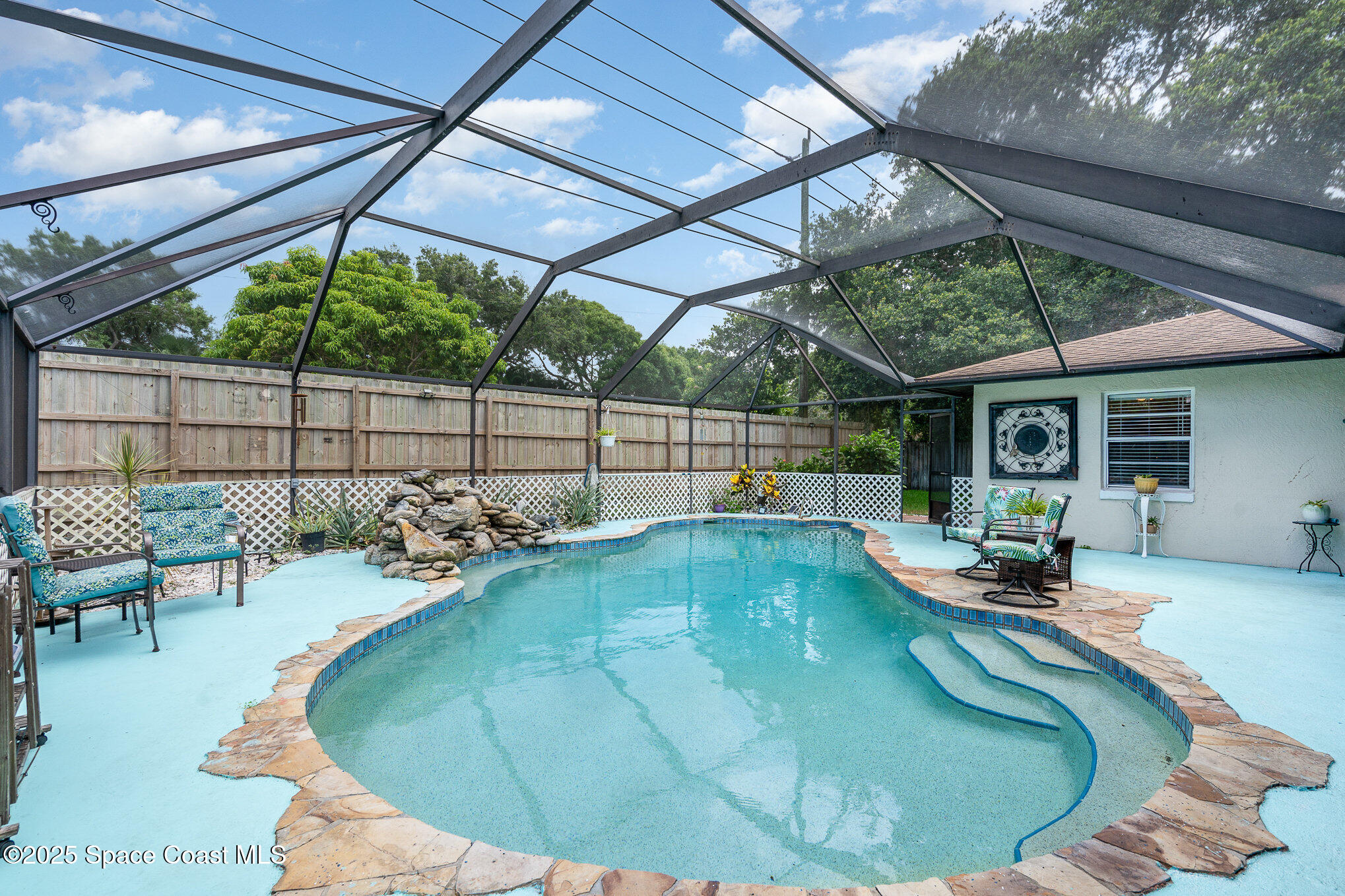 1069 Fairlawn Drive