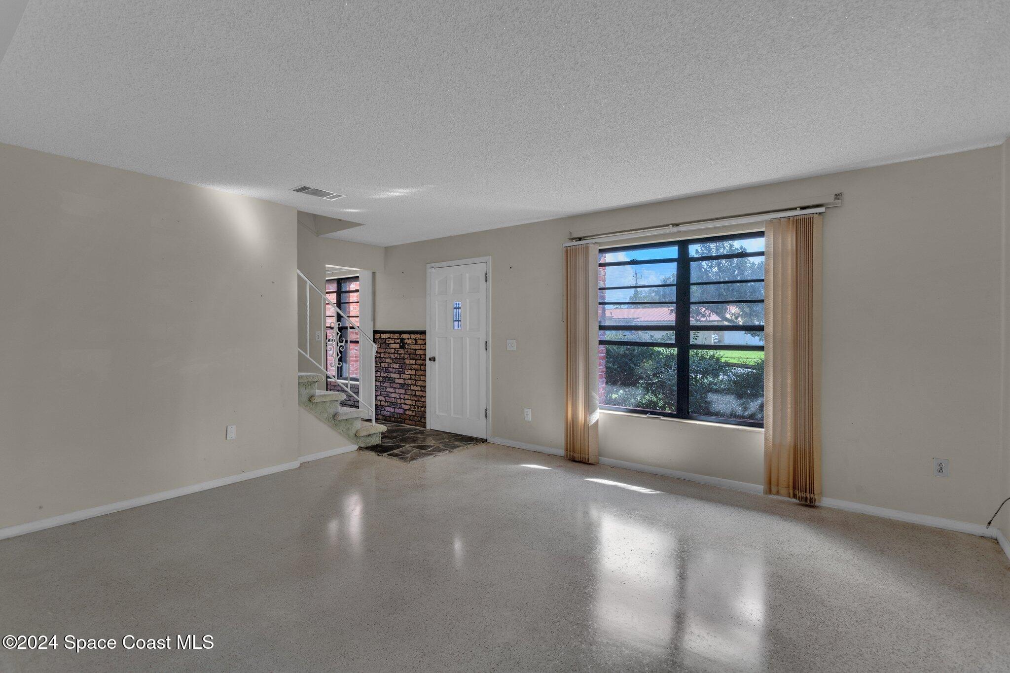 508 Ixora Drive