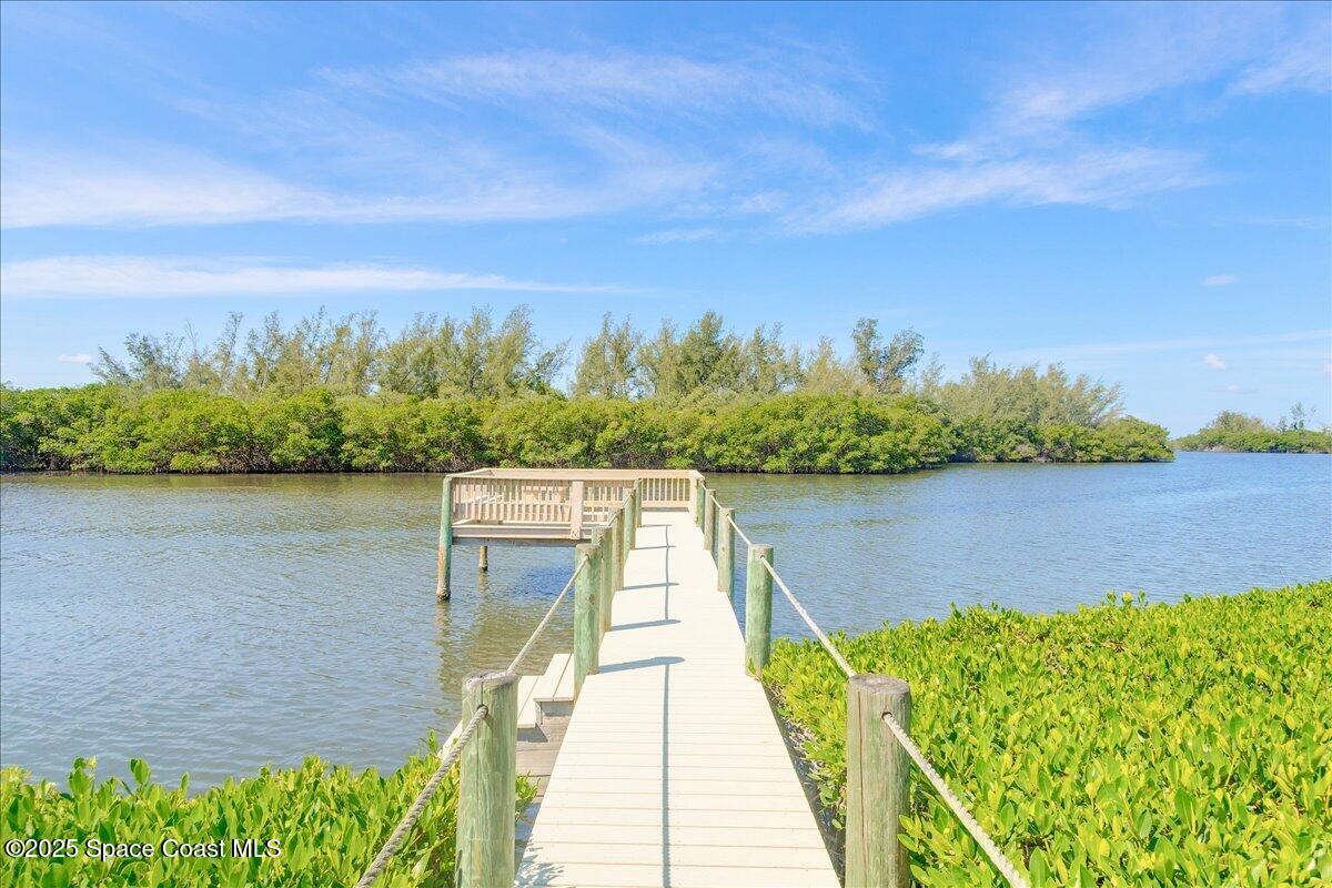 350 Hammock Shore Drive
