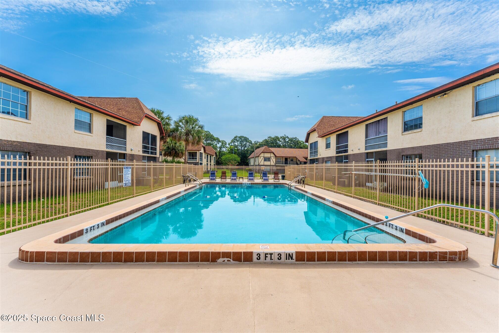 3093 Sir Hamilton Circle 10