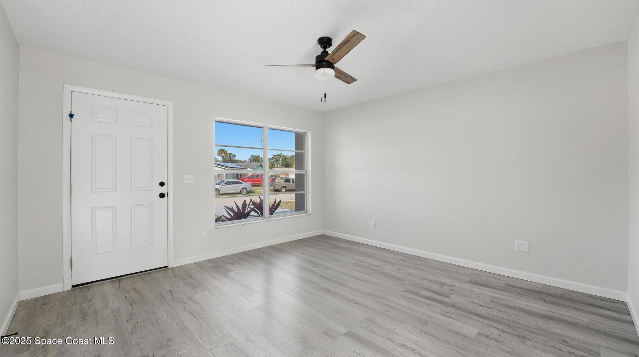 2180 Fairlane Drive N