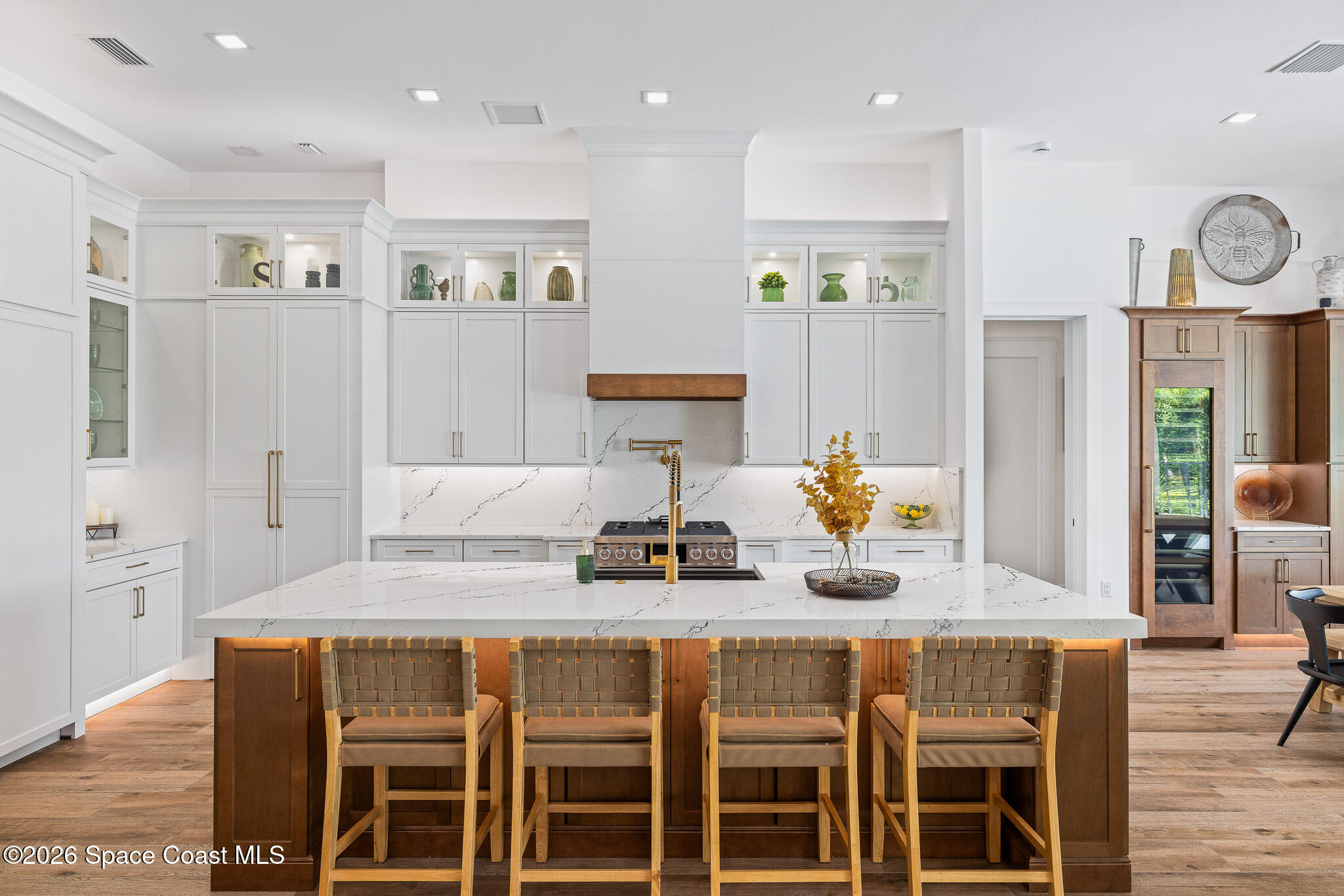 8350 Waxwing Cr Circle