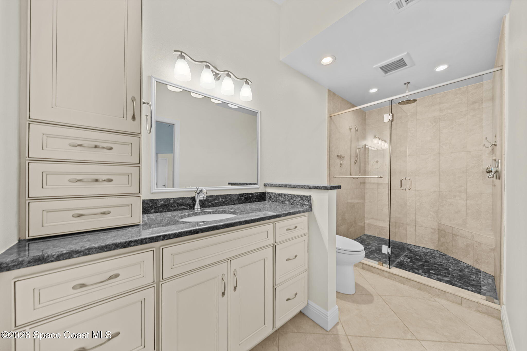 1236 Walnut Grove Way