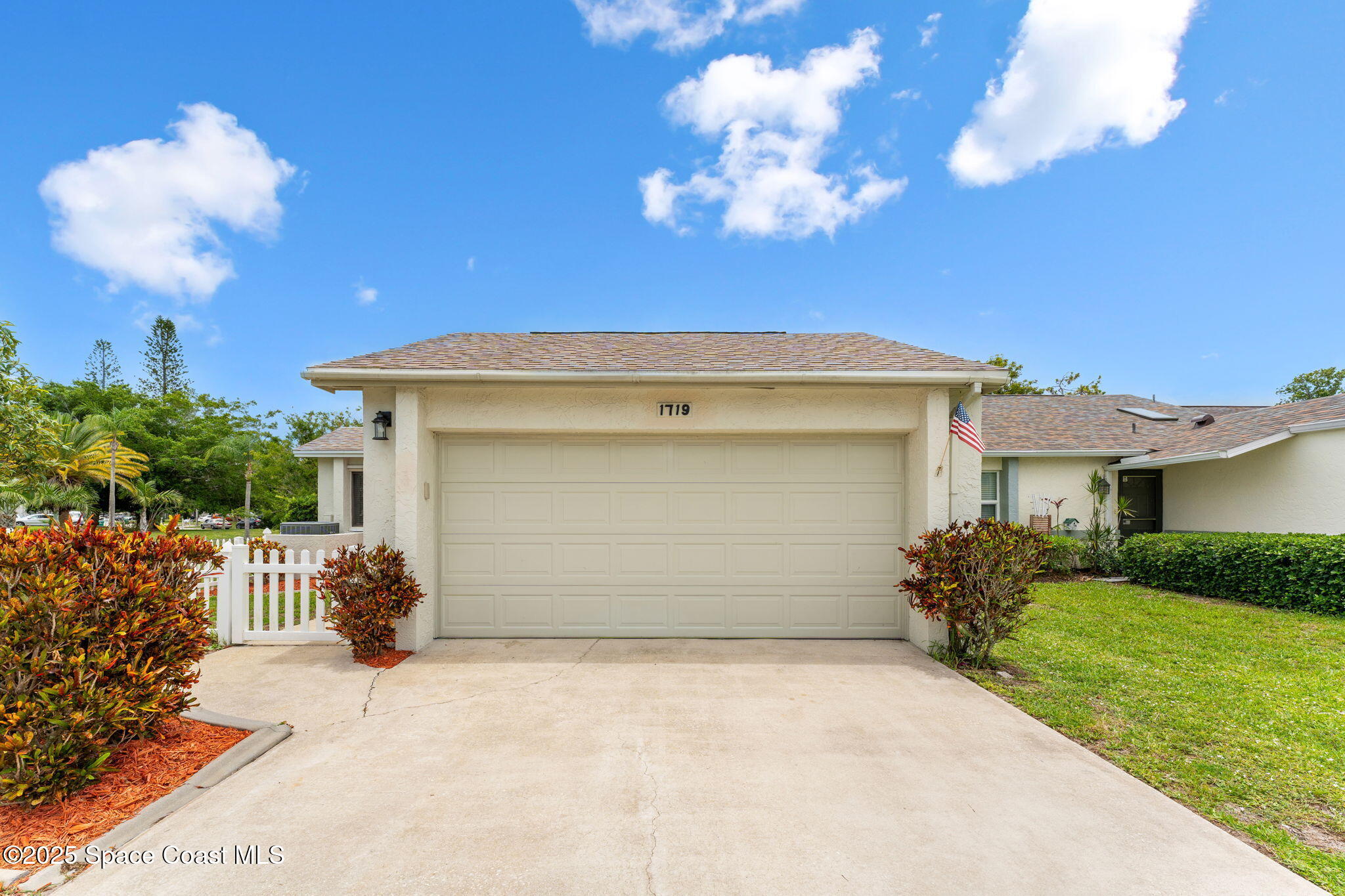 1719 Goldfinch Court
