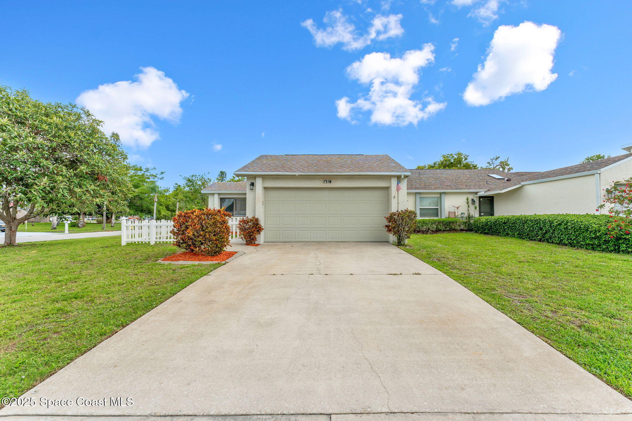 1719 Goldfinch Court
