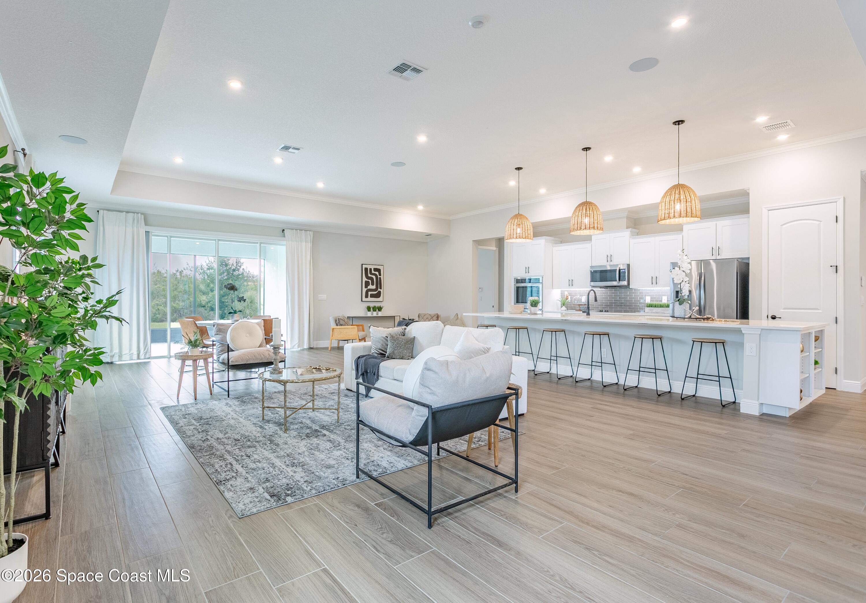 6105 Moonrise Drive