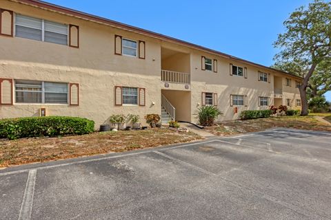 Condominium in Melbourne FL 3135 Shady Dell Lane.jpg