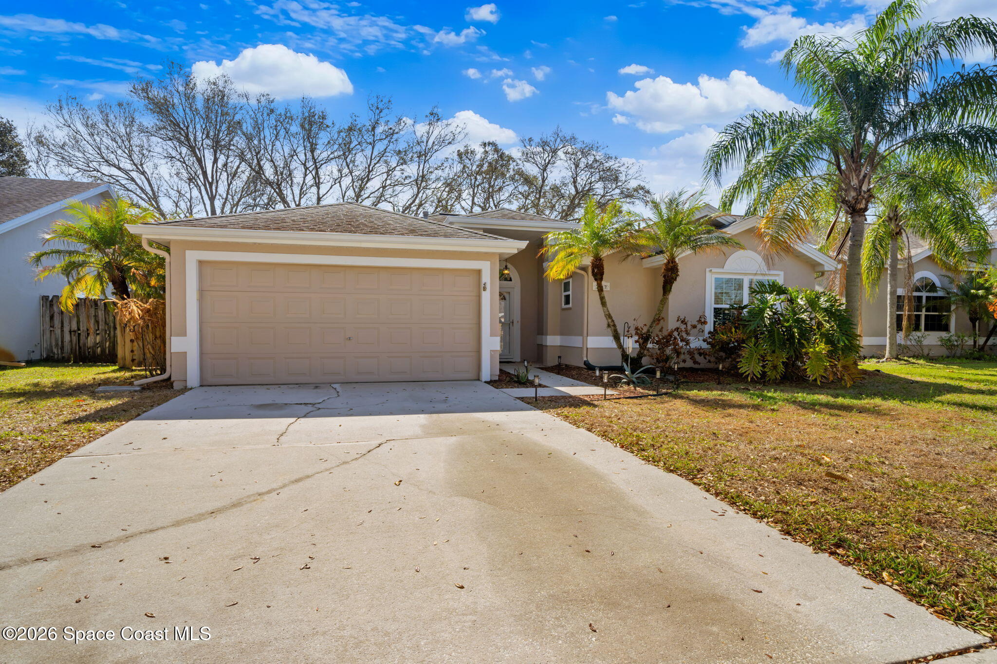 7217 Hammock Lakes Drive