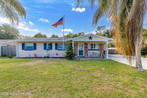 A home in Mims