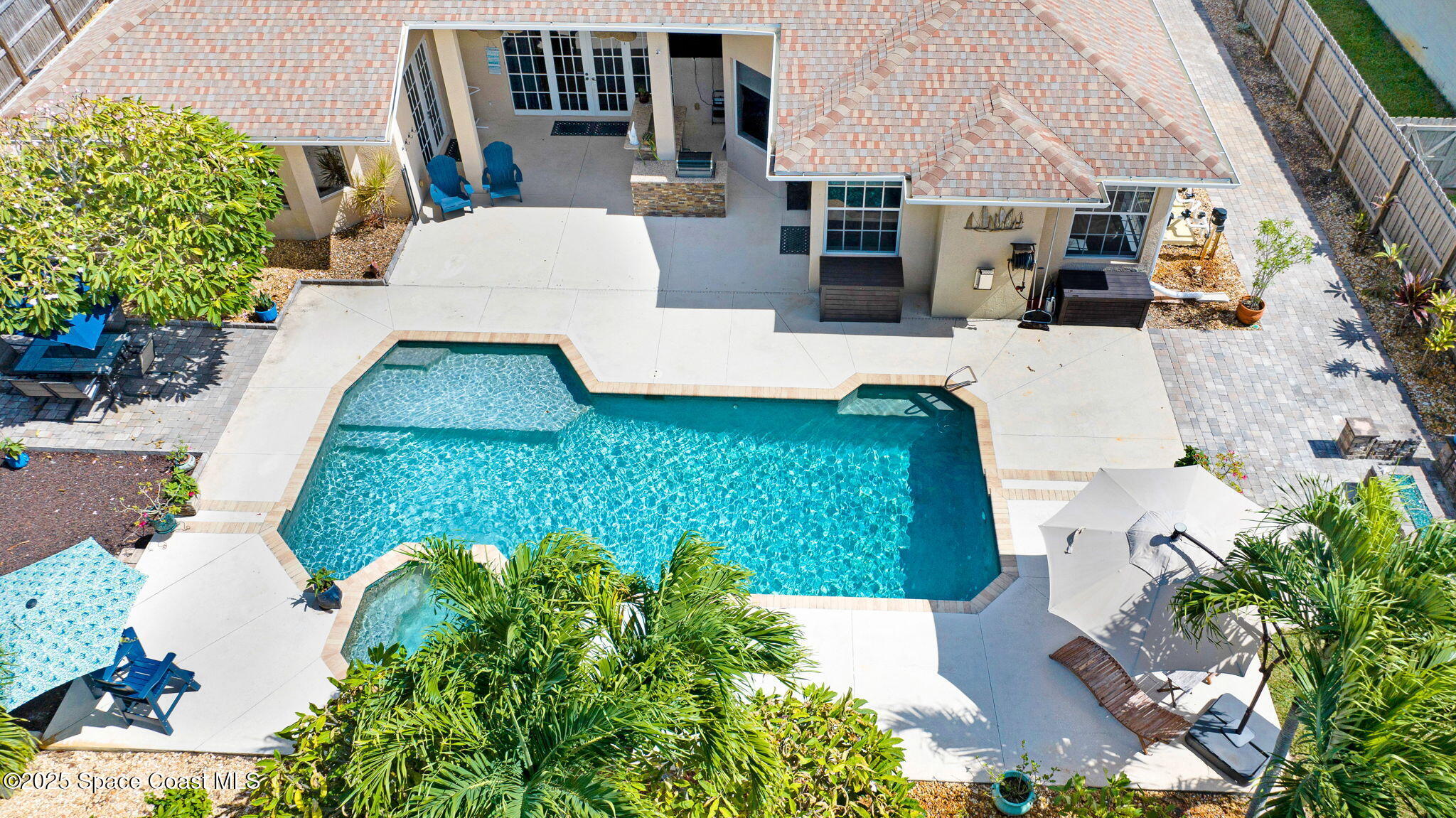 2735 S Courtenay Parkway