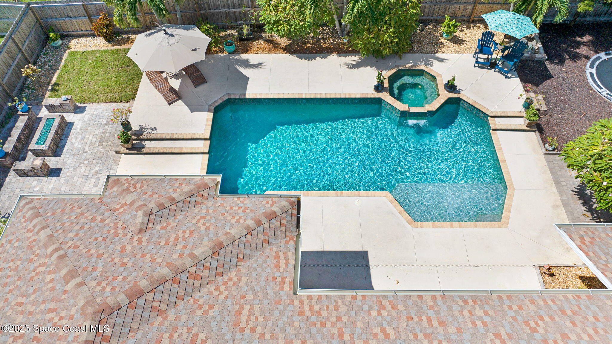 2735 S Courtenay Parkway