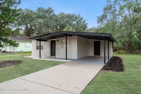 2720 Pineapple Avenue Mims FL 32754