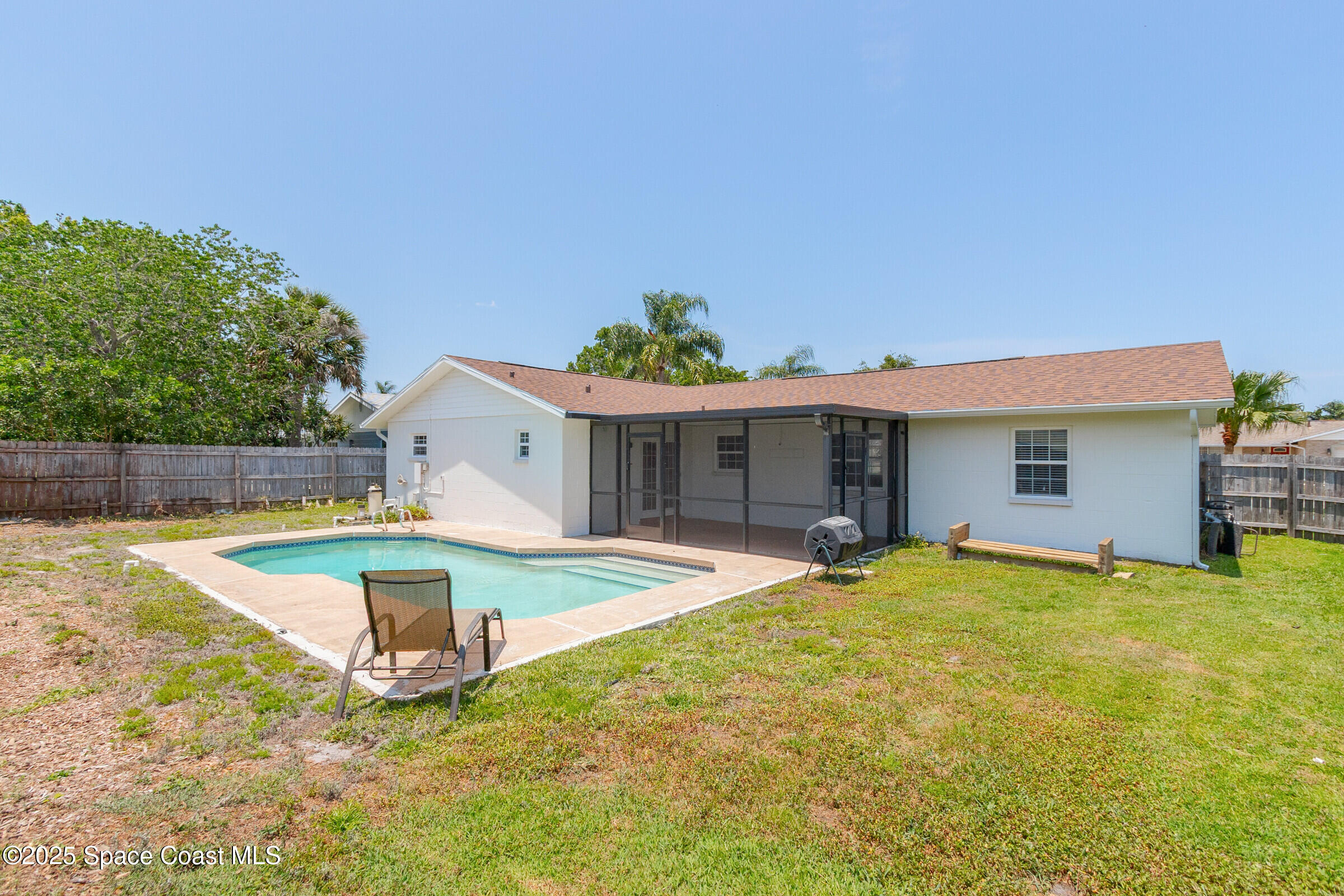 2609 Corbusier Drive