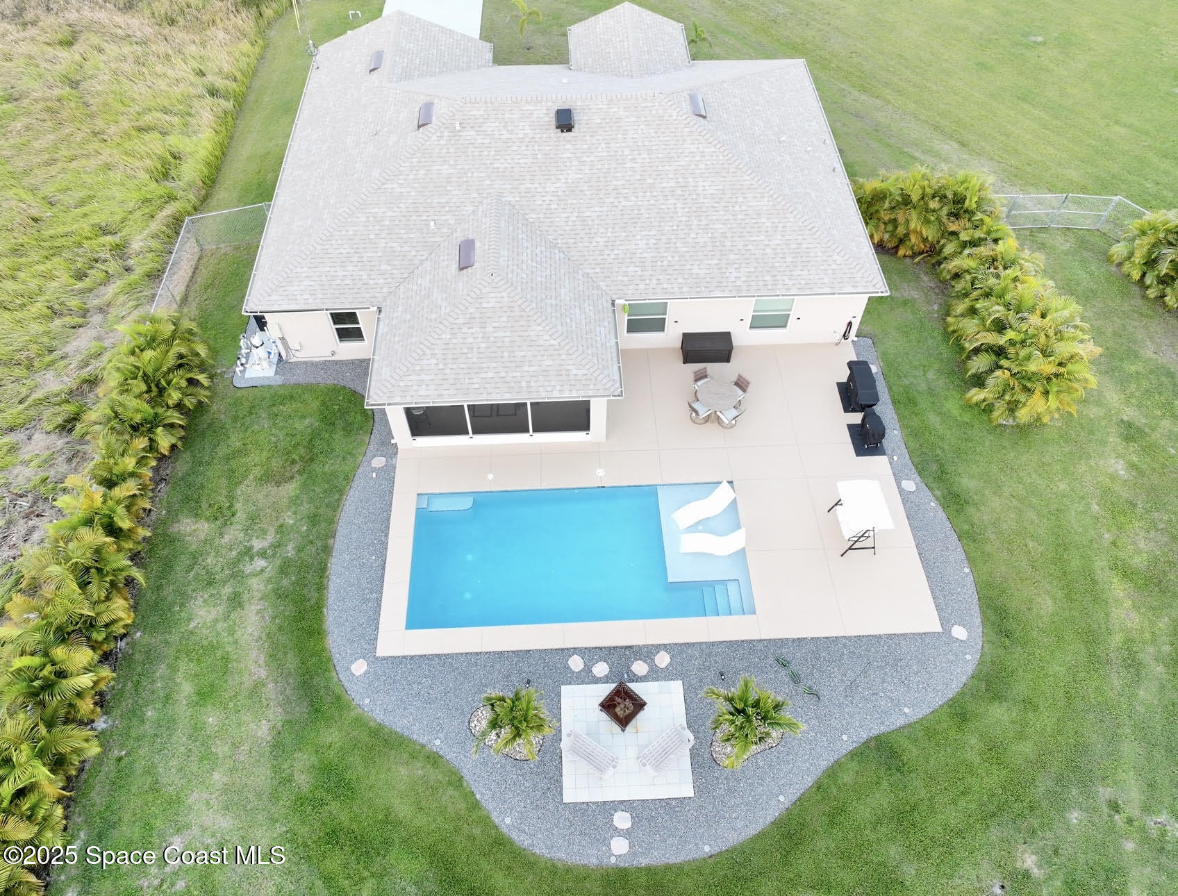 238 Labra Road SW
