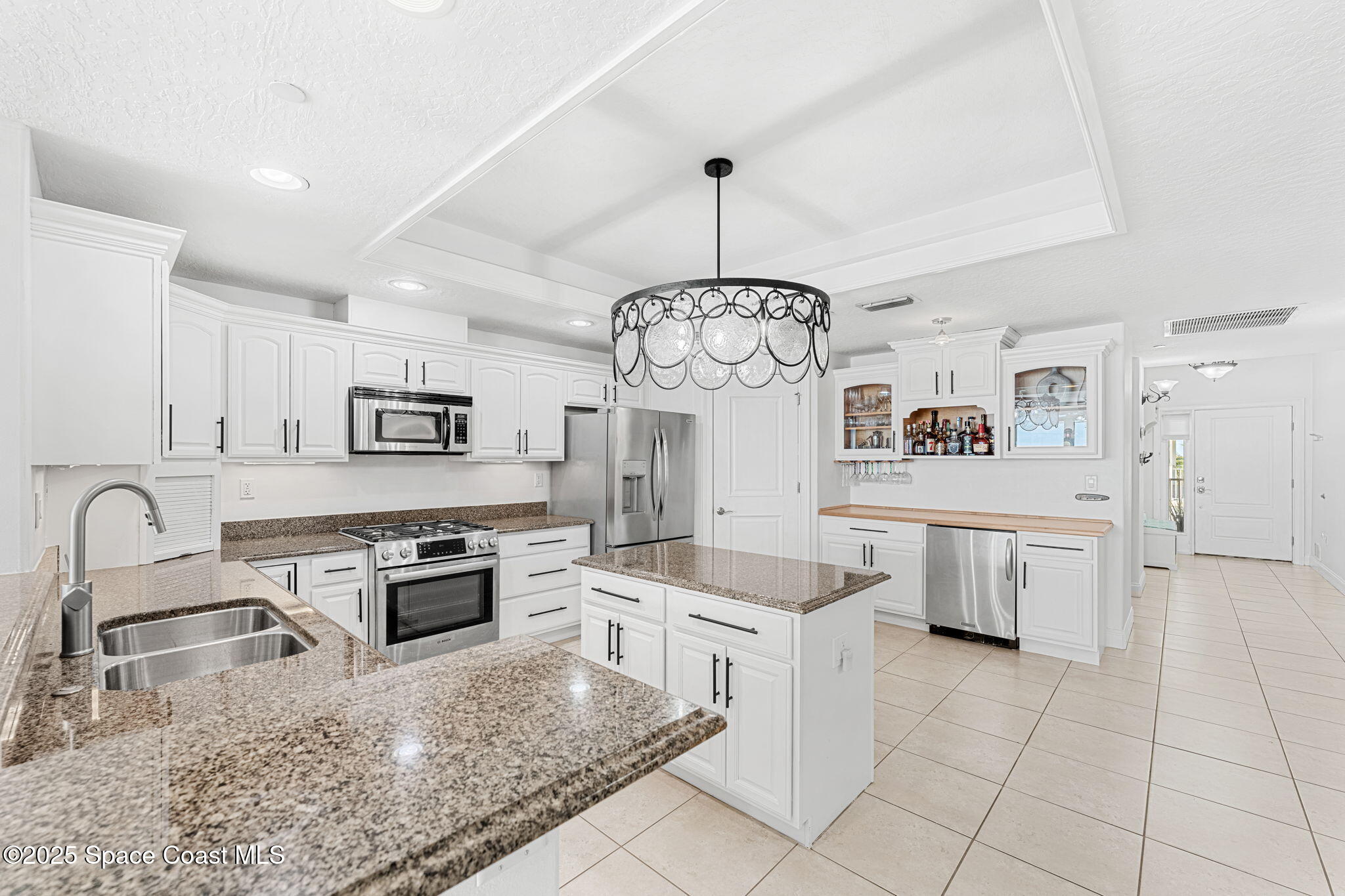 505 S Miramar Avenue 2403