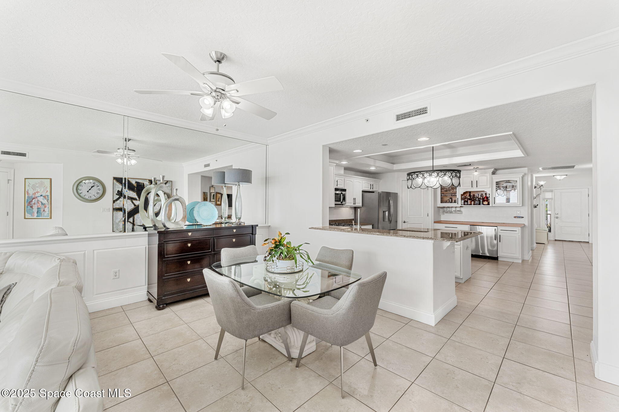 505 S Miramar Avenue 2403