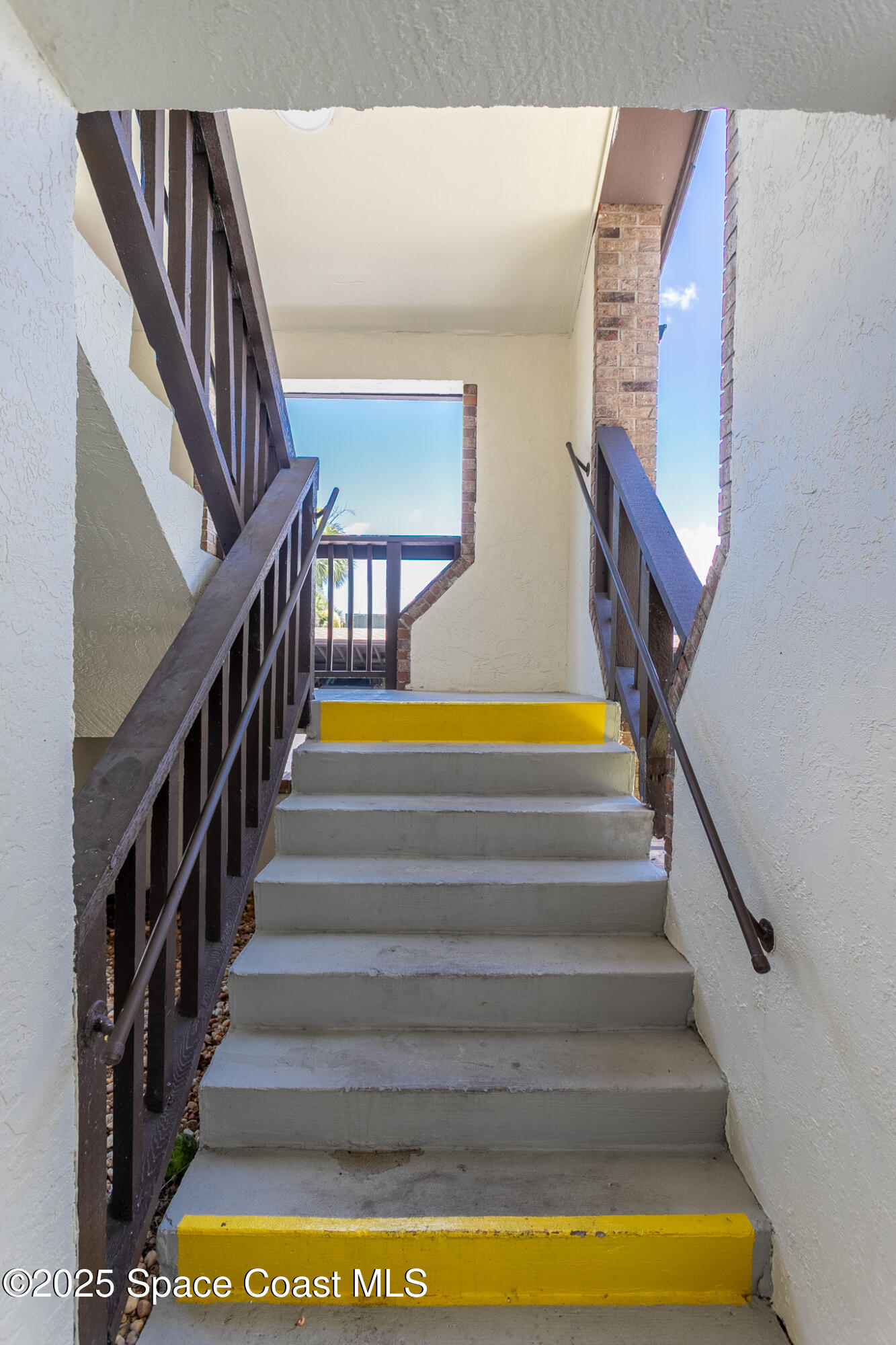 1515 Huntington Lane 821