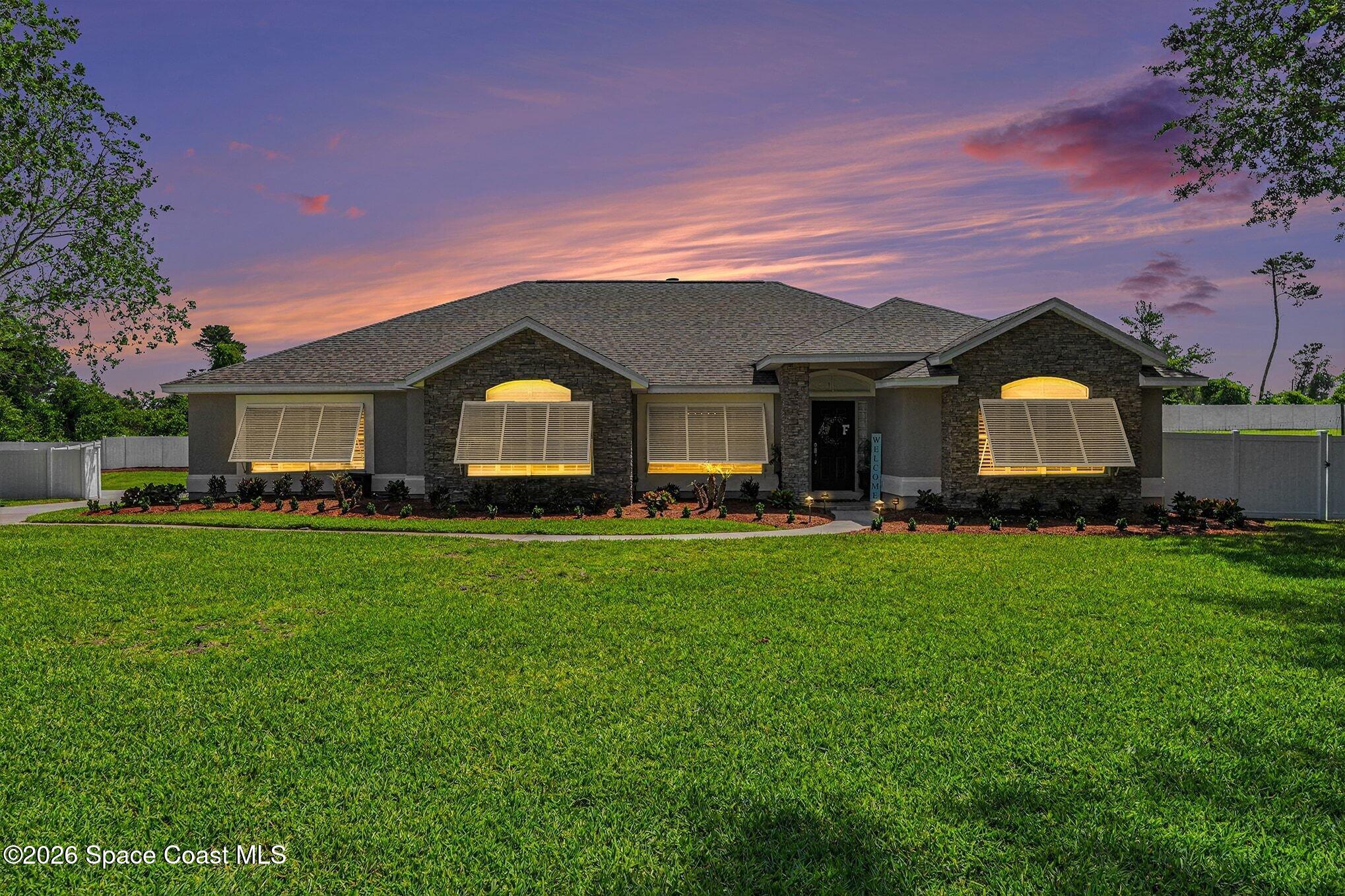3812 Woodhaven Court