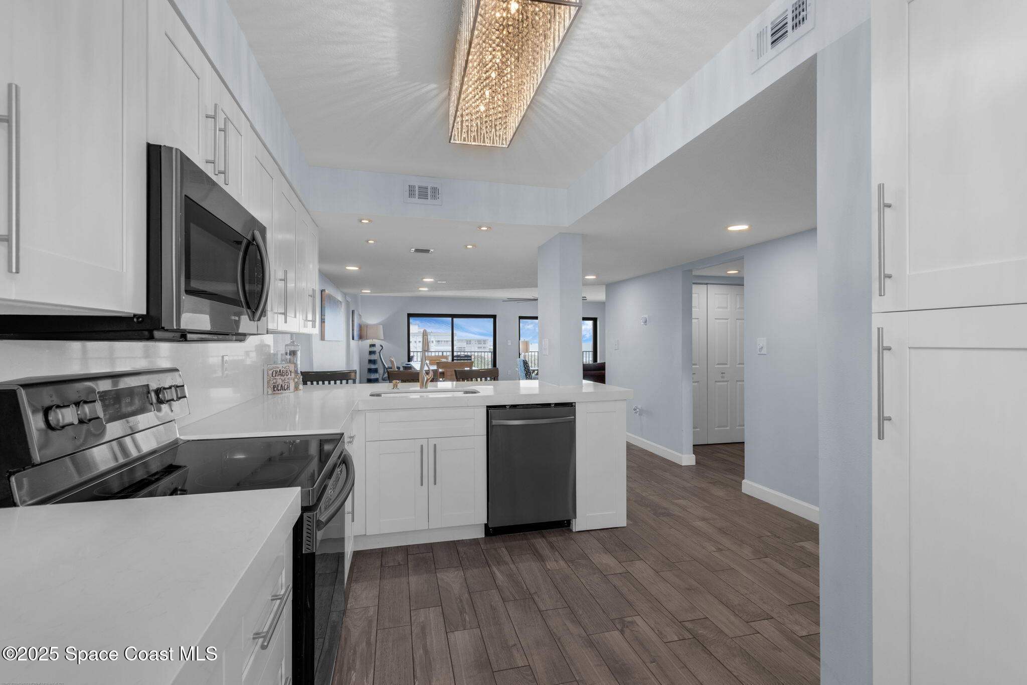 3170 N Atlantic Avenue 708