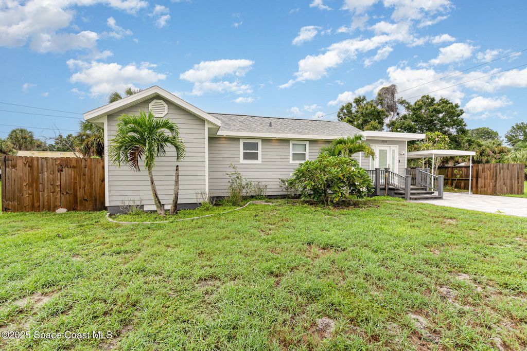 Photo of 2566 Spence Drive NE, Palm Bay, FL 32905 (MLS # 1056025)