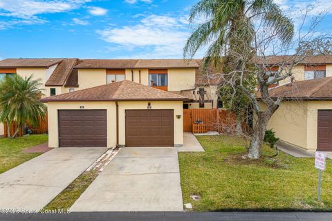 Photo of 49 Bogart Place, Merritt Island, FL 32953 (MLS # 1068801)