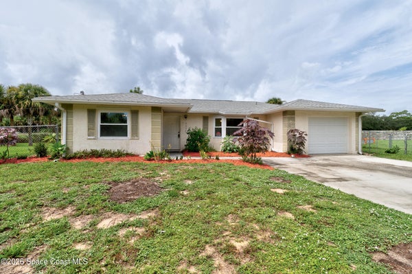 9884 PINE ST, SEBASTIAN, FL 32976 - Image 135abe1b4f6df01ca4c1942c6889d6e5/2823894037