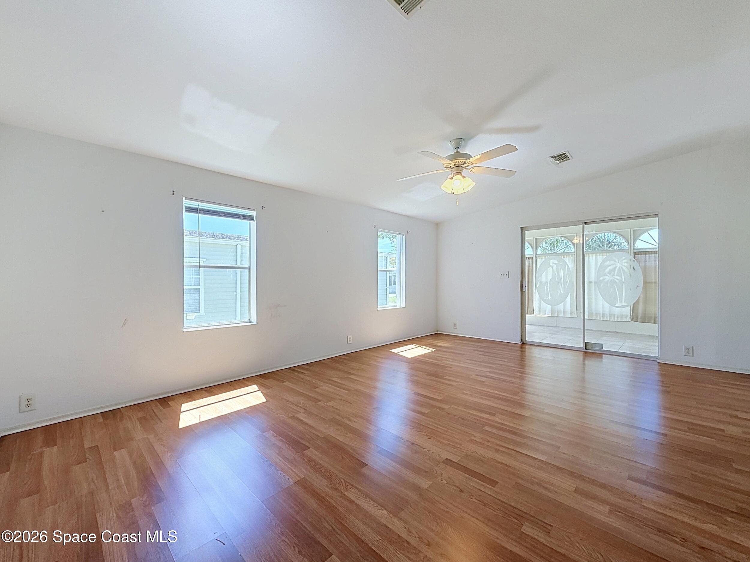 646 Periwinkle Circle