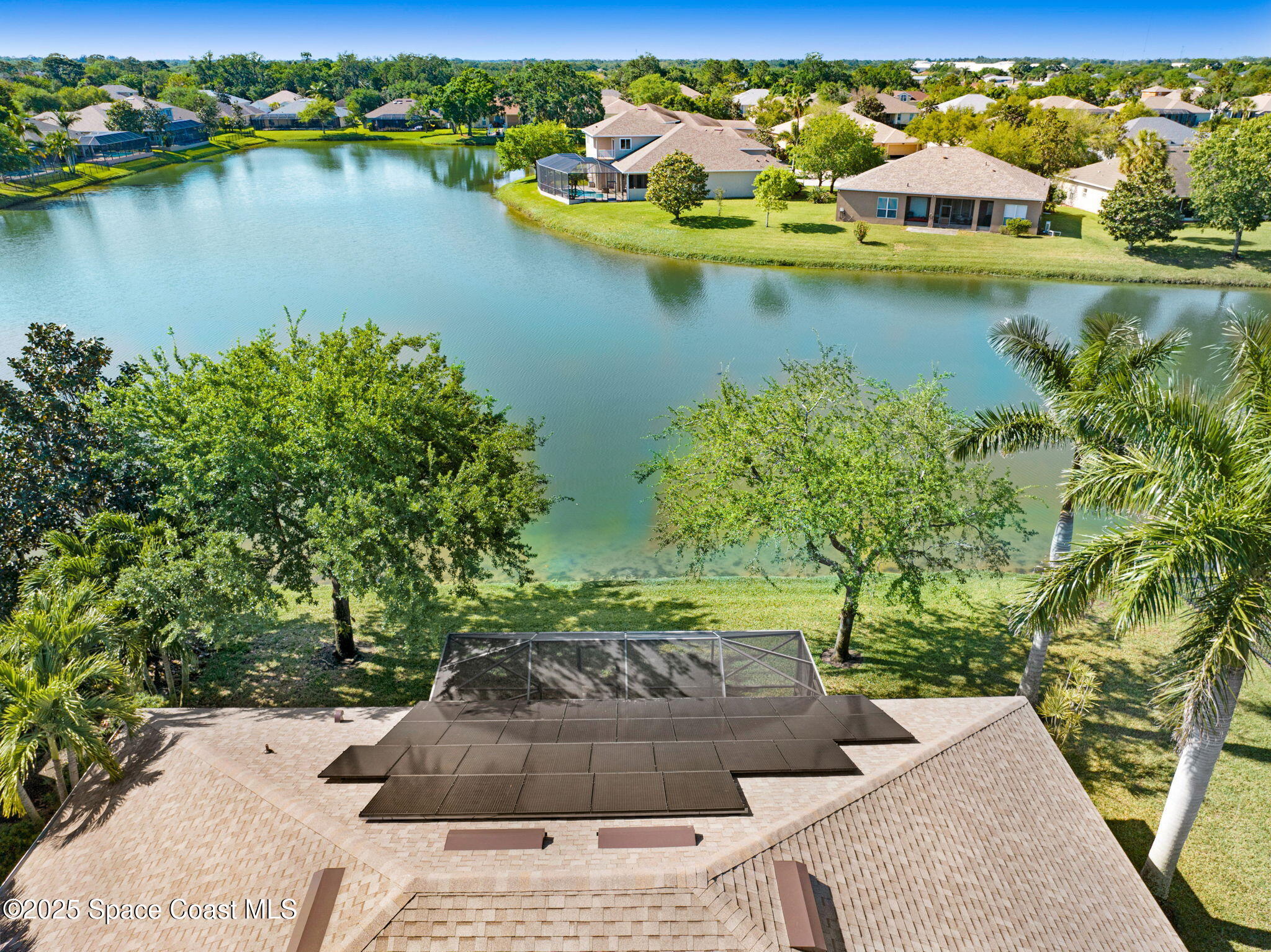 2074 Botanica Circle