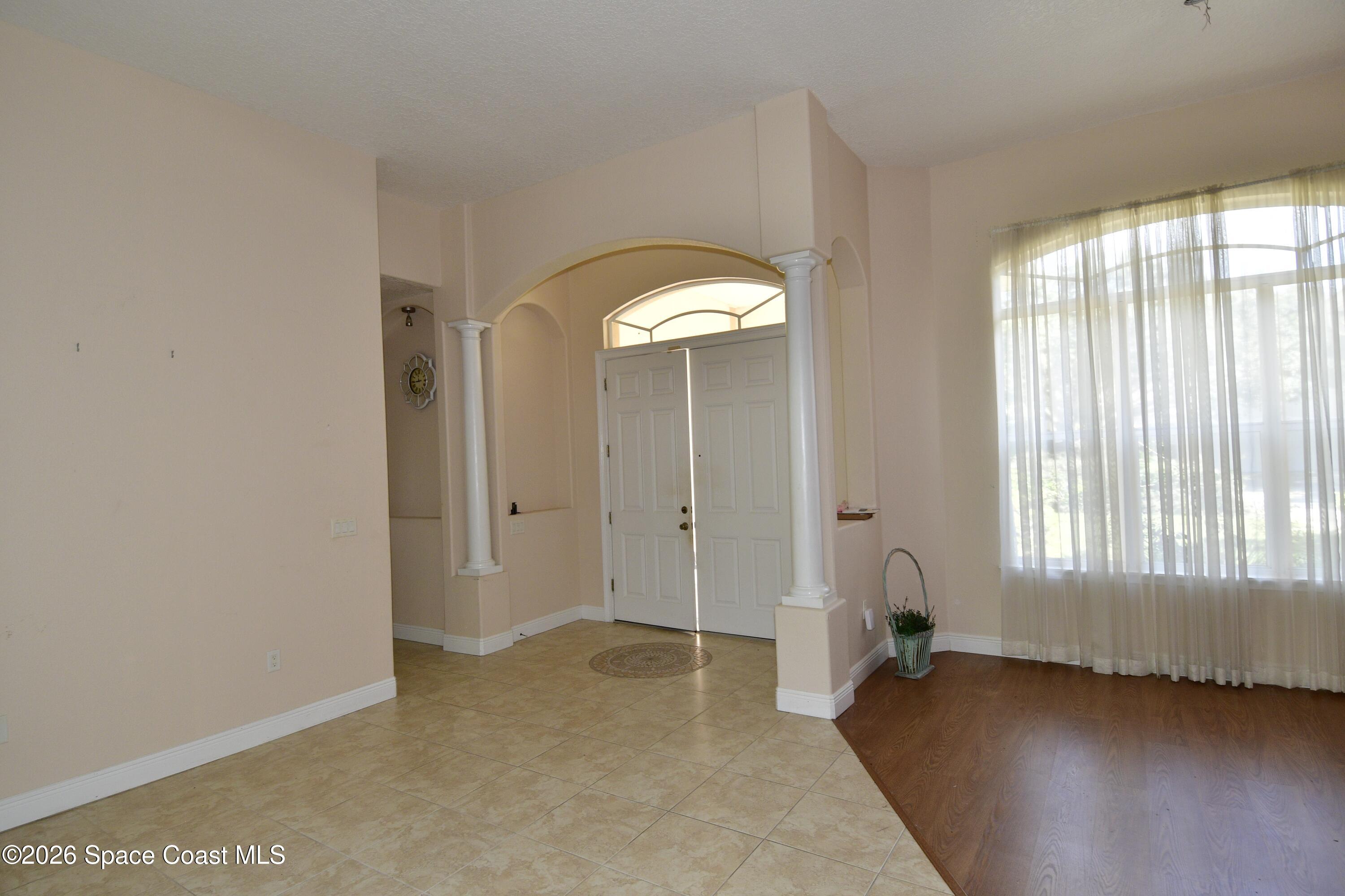 2455 Village Lane