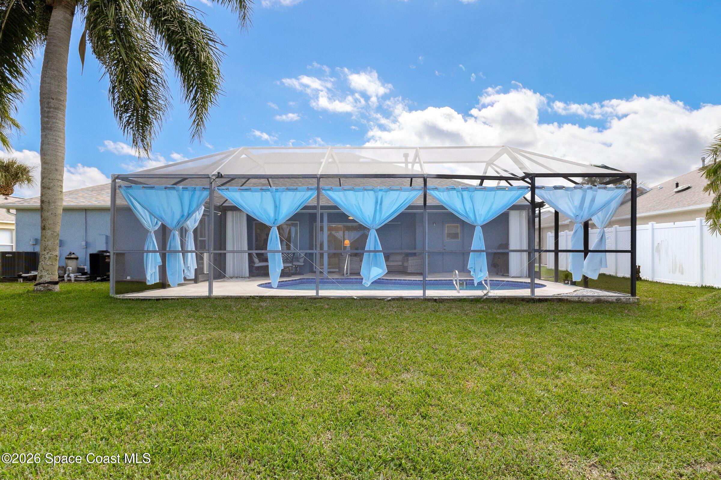 1079 Egret Lake Way