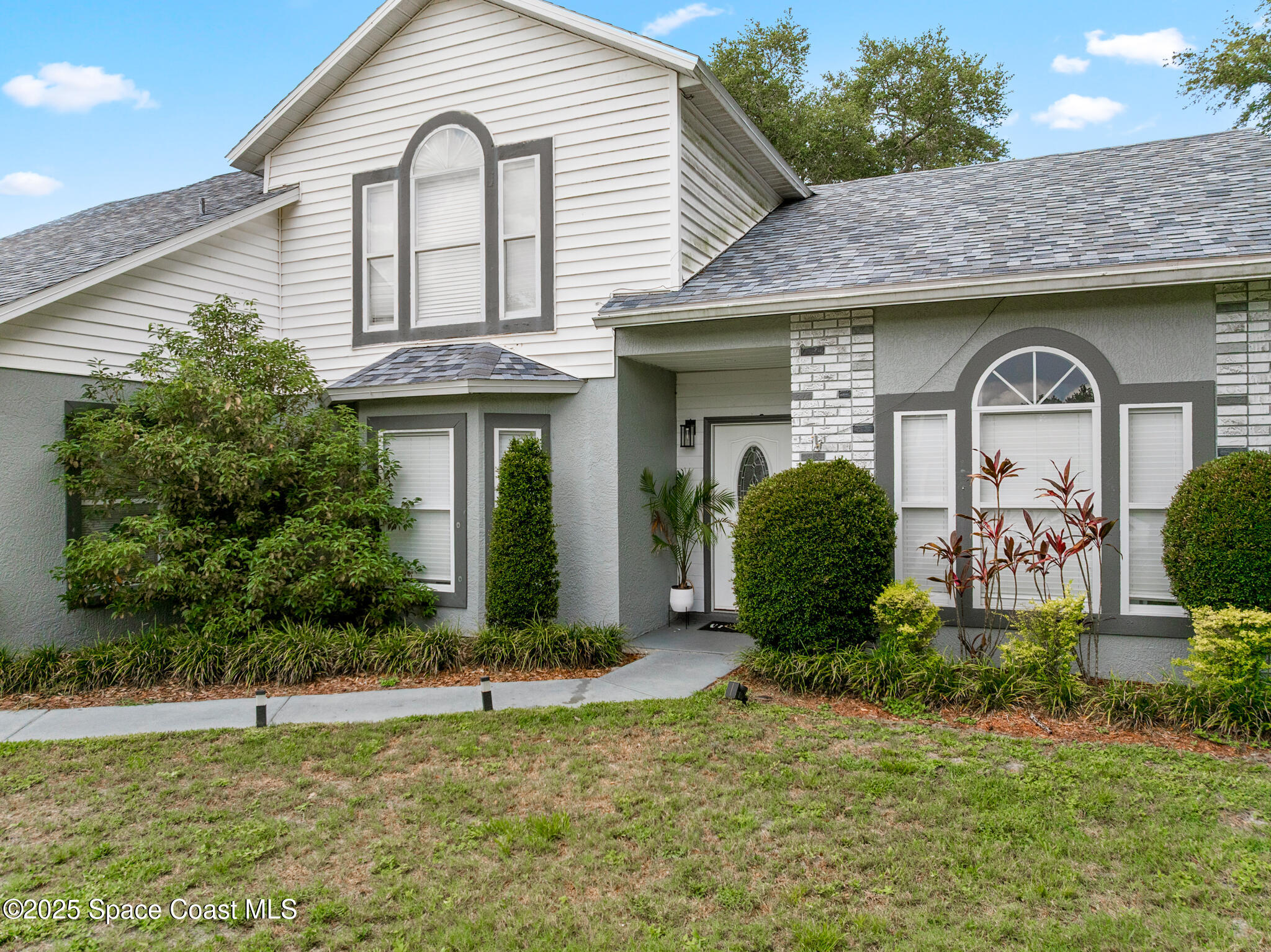 4236 Pondapple Drive